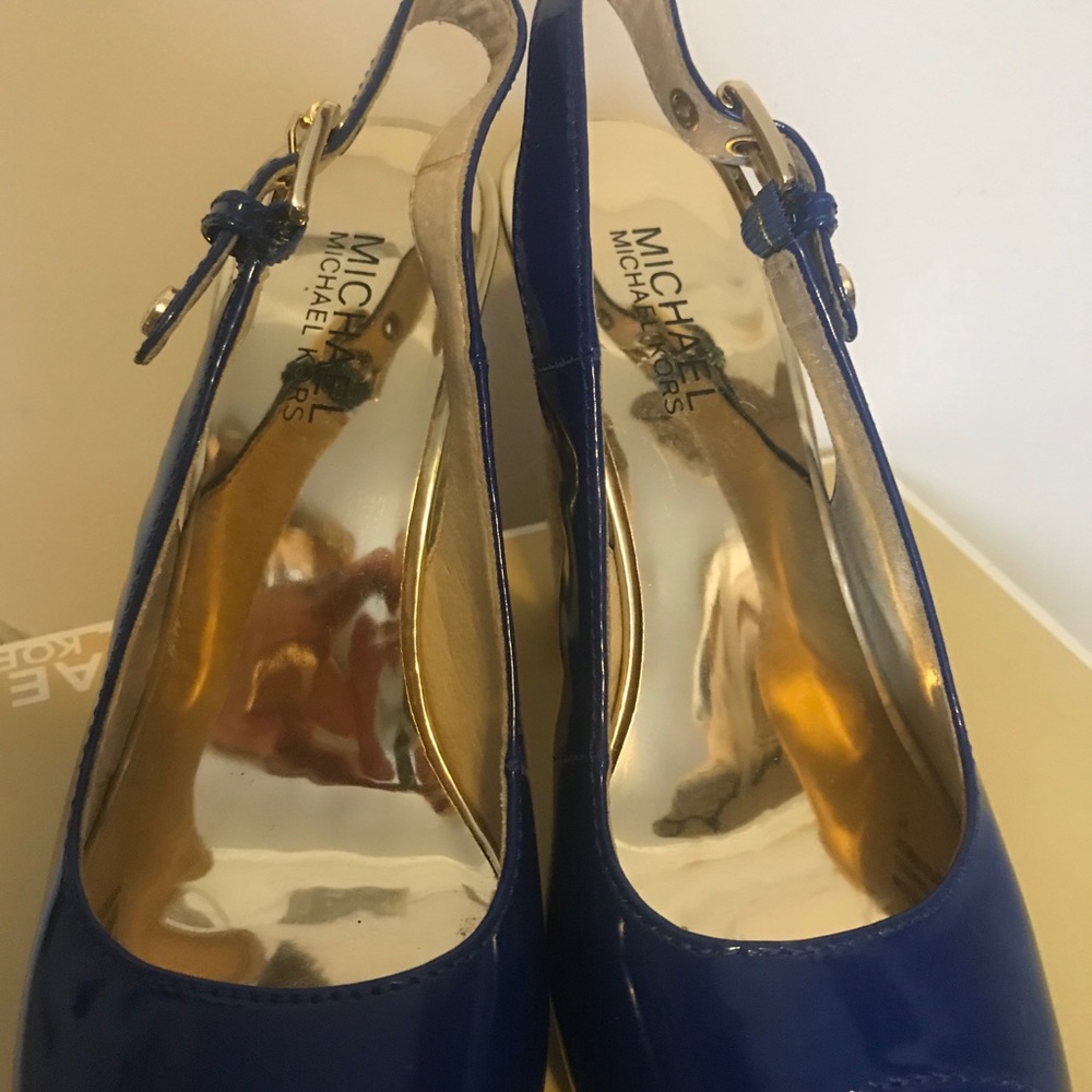 💯% Authentic Michael Kors Blue Slingback Sandals - Picture 10 of 14
